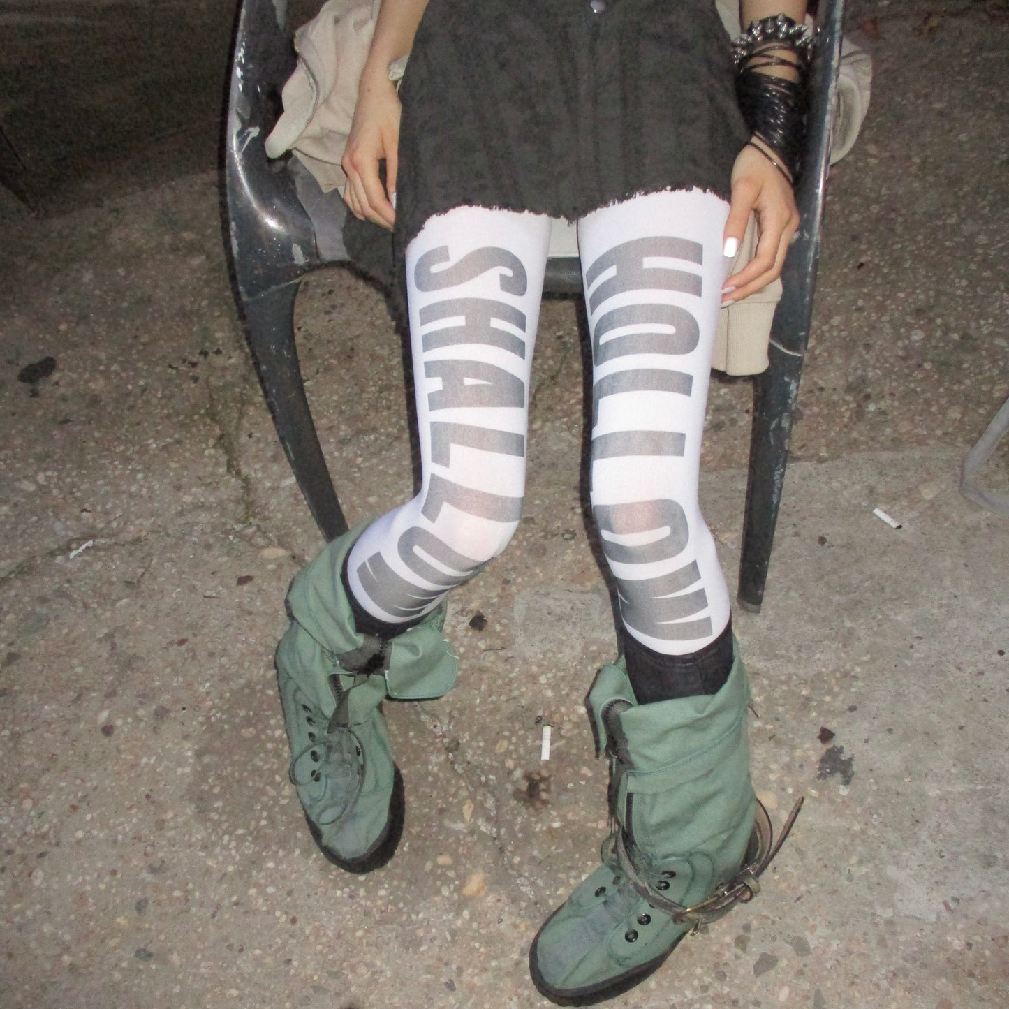 SHALLOW/HOLLOW tights (WHITE)