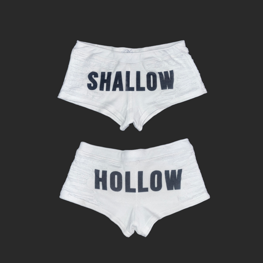 SHALLOW/HOLLOW distressed micro short